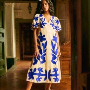 Sezane Osiris tan with blue embroidery Dress